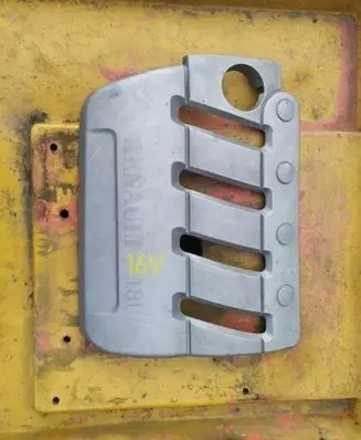 Renault Laguna II Engine cover (trim)