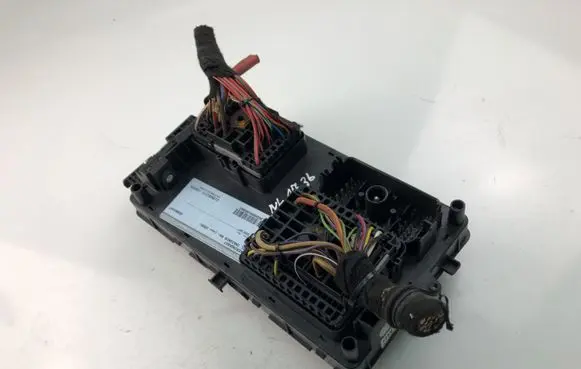 Opel Insignia A Fuse box set 13275877