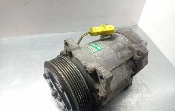 Peugeot 307 Air conditioning (A/C) compressor (pump) 9646416780