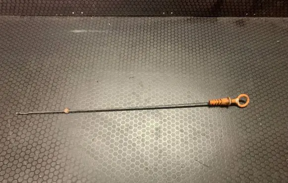 Oil level dip stick