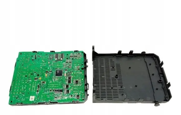 Peugeot 5008 BSM Control unit 
