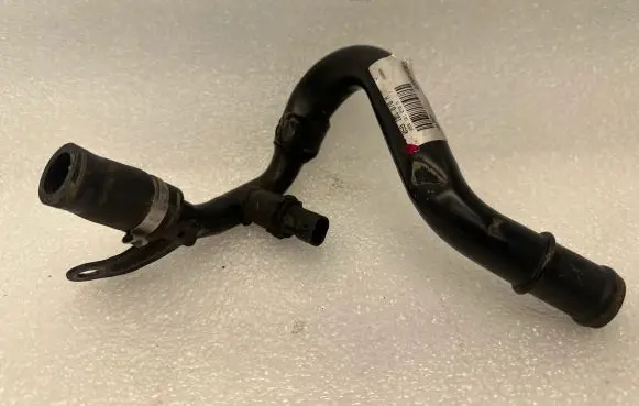 Audi A4 S4 B8 8K Engine coolant pipe/hose 059121070M
