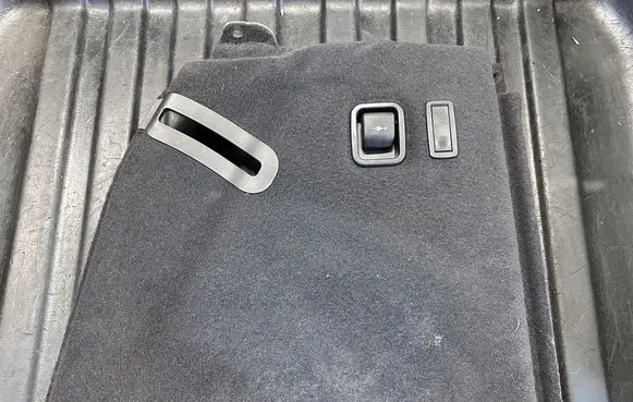 BMW X3 G01 Trunk/boot side trim panel 7452458 103544K1 0099691