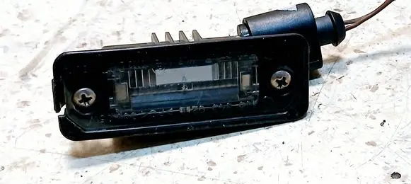 Volkswagen Golf V Number plate light 1J6943021B