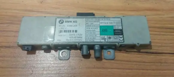 BMW 3 E46 Antenna control unit 65258368208
