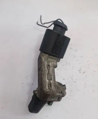 Audi A4 S4 B7 8E 8H Air conditioning (A/C) pressure sensor 1j0973703