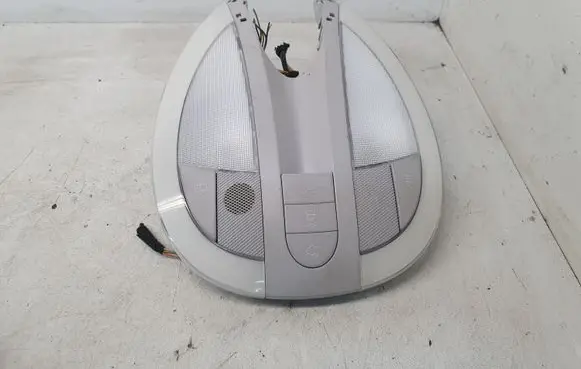 Mercedes-Benz E W211 Front seat light A2118207101 2JM00942343