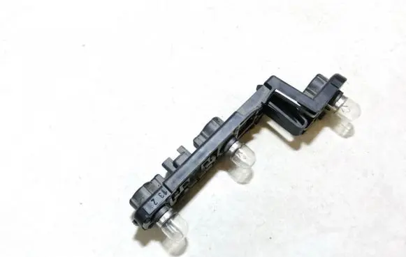 Volvo S80 Tail light bulb cover holder