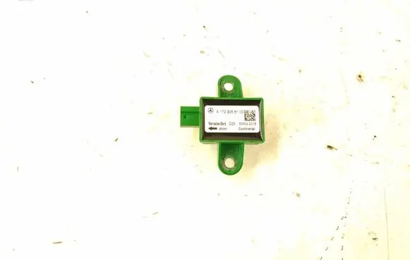 Mercedes-Benz C W204 Airbag deployment crash/impact sensor 1729056100 A1729056100