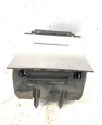 Skoda Octavia Mk2 (1Z) Glove box 1Z1857962B 1Z1863077A