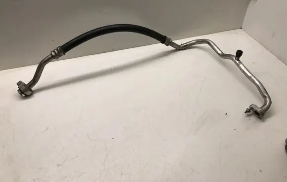 Volkswagen PASSAT B8 Air conditioning (A/C) pipe/hose 5Q0820743M