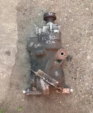 Volvo XC90 Rear differential 08689633