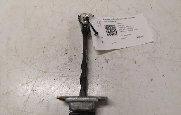 Mazda 5 Front door check strap stopper