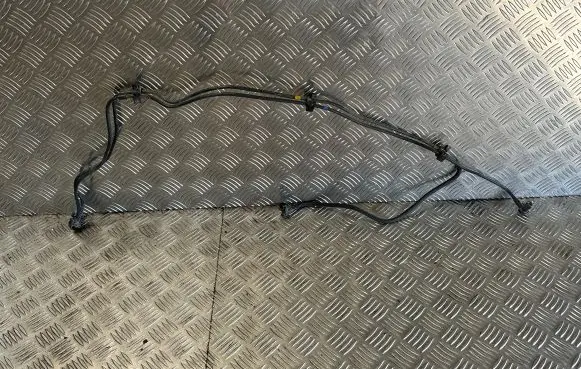 Coolant pipe/hose
