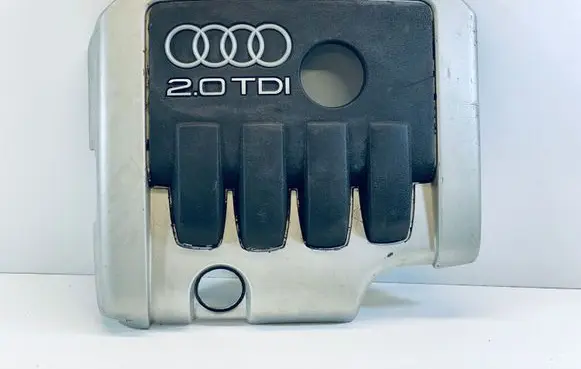 Engine cover (trim)