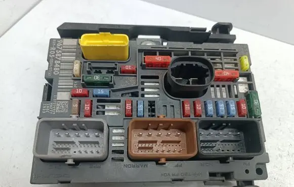 Peugeot Partner BSM Control unit 9675878480 BSMR05