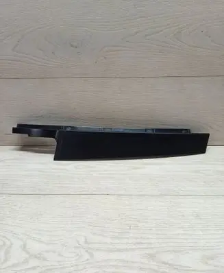 BMW 1 F20 F21 Rear door glass trim molding 16081010 THRF20