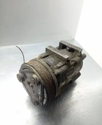 Ford Mondeo MK II Air conditioning (A/C) compressor (pump)