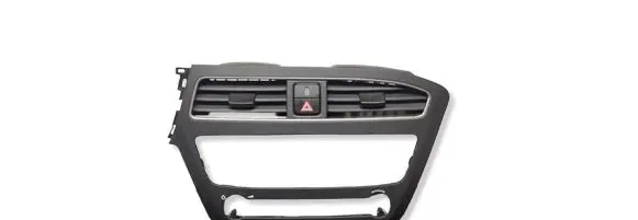 Hyundai i20 (GB IB) Dash center air vent grill 97410C8100
