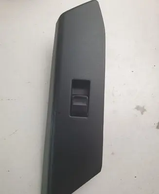 Toyota RAV 4 (XA40) Electric window control switch 7423142270