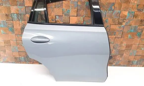 BMW X6M G06 F96 Rear door 