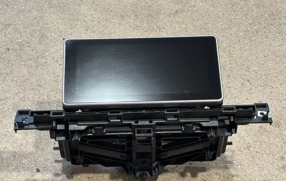 Audi A4 S4 B9 Screen/display/small screen 8W919605