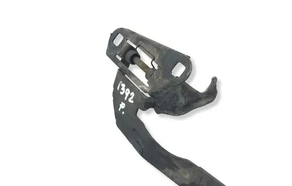 Land Rover Evoque II Engine bonnet/hood lock/latch loop/hook K8D216892AC