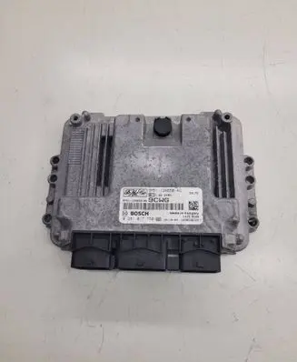 Ford Focus Engine control unit/module 9M5112A650AG 0281017750