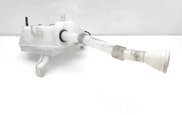 Mitsubishi Outlander Windshield washer fluid reservoir/tank