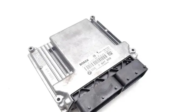 BMW 3 E90 E91 Engine control unit/module 7807828 0281013537