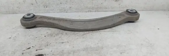 Rear control arm