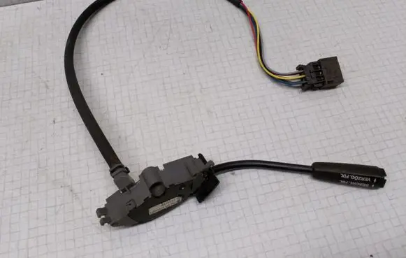Mercedes-Benz E W210 Cruise control stalk 2025400444 2025409051