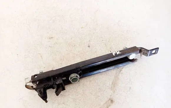 Opel Zafira B Seat belt adjustment rail 13166032 604217100c