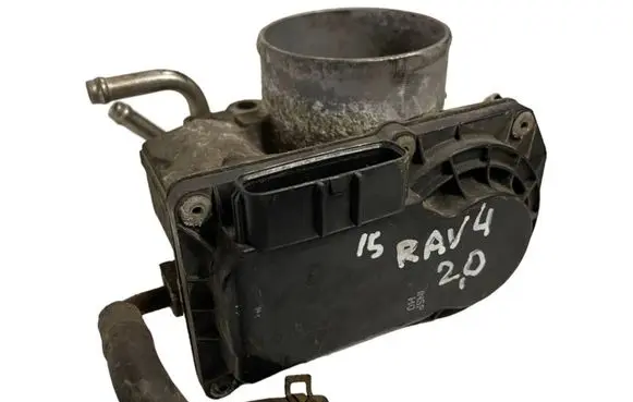 Toyota RAV 4 (XA30) Throttle valve 2203028070 B0909