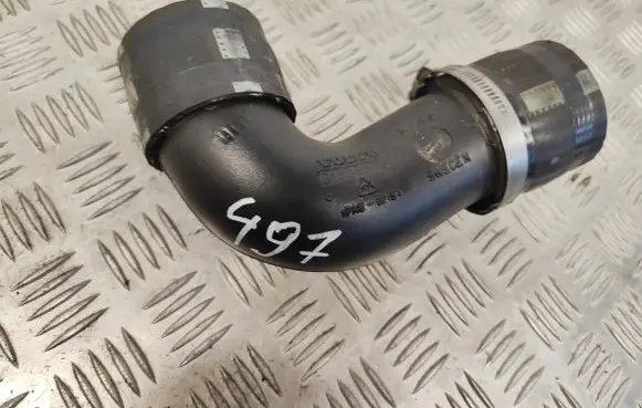 Volvo V60 Intercooler hose/pipe 31338572