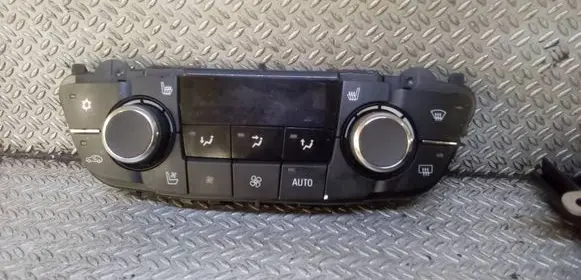 Opel Insignia A Climate control unit 13273098