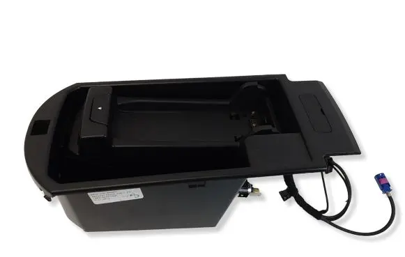 BMW X3 F25 Glove box central console 105010242 B0701210 6272012