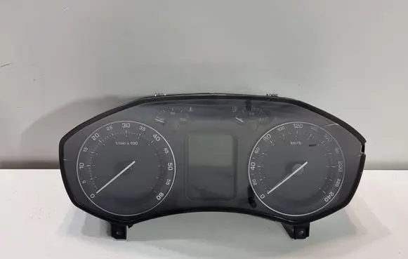Skoda Octavia Mk2 (1Z) Speedometer (instrument cluster) 1Z920812D