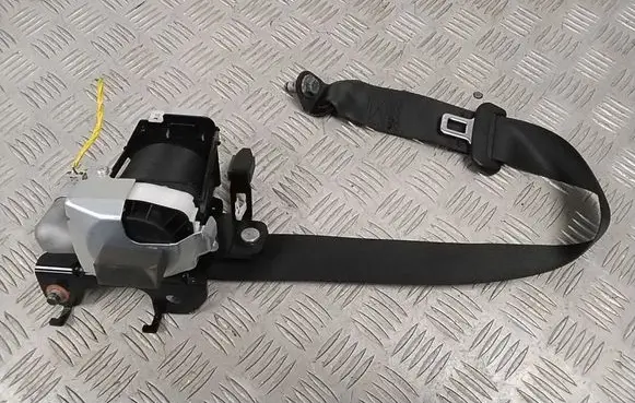 Hyundai Ioniq Rear seatbelt 89820G2300