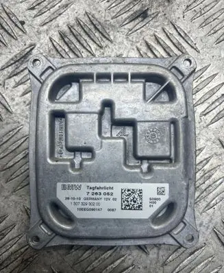BMW X5 E70 LED ballast control module 7263052 130732930200
