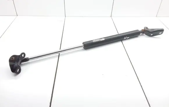 Honda Jazz Tailgate/trunk strut/damper 3F24C SHOWA