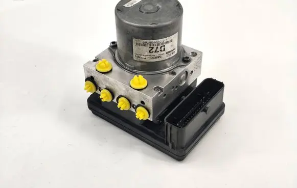 Hyundai Tucson TL ABS Pump 58920D7201 BE6009R101
