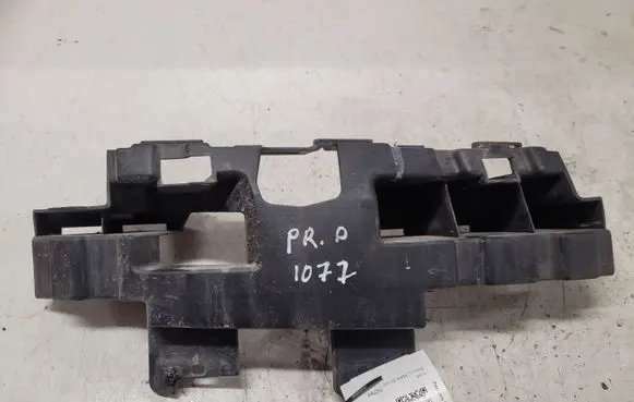 Ford Focus C-MAX Front bumper mounting bracket 3M5117E856AF