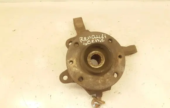 Renault Scenic I Front wheel hub spindle knuckle