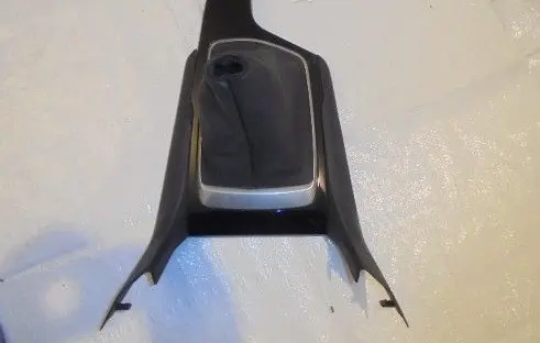 Peugeot 308 Gear shifter surround trim plastic 