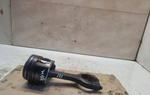 Peugeot 407 Piston with connecting rod 75L93