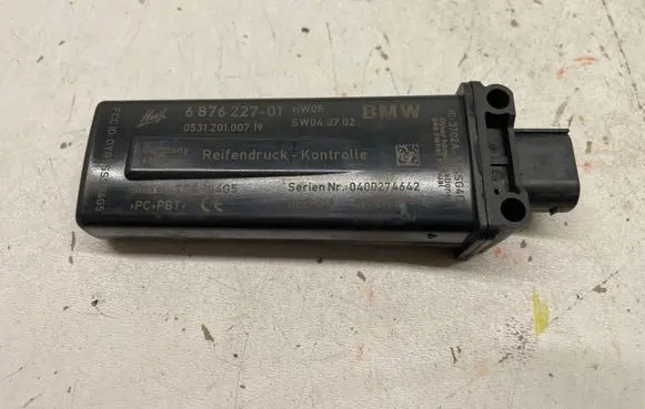 BMW 5 F10 F11 Tire pressure control unit 6876227 TSSSG4G5 053120100719