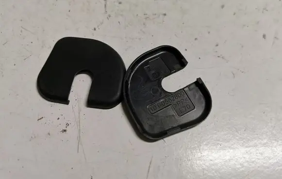 BMW X5 E70 Sun visor clip/hook/bracket 0582800
