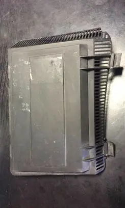 BMW 5 E39 Air filter box cover 8379626