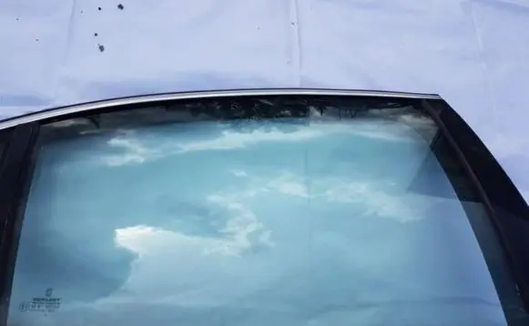 Peugeot 607 Rear door window glass